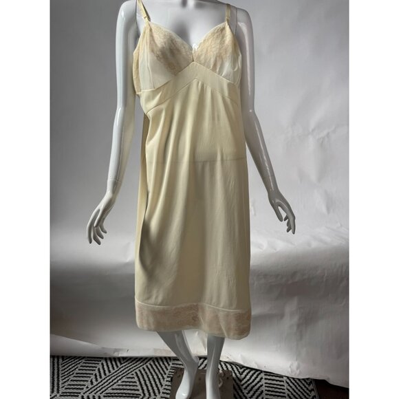 Vintage Vanity Fair 1960s Nylon Antron Slip Dress With Lace Trim Size 42 L - Picture 16 of 16